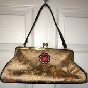 Floral Print Purse (yes bueno)